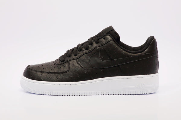 Men's Nike Air Force 1 '07 LV8