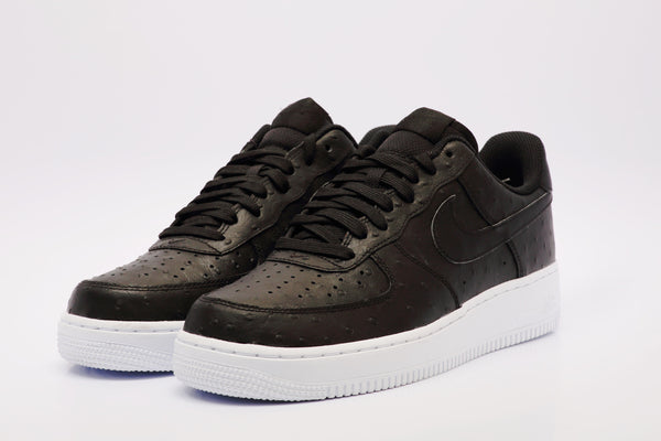 Men's Nike Air Force 1 '07 LV8