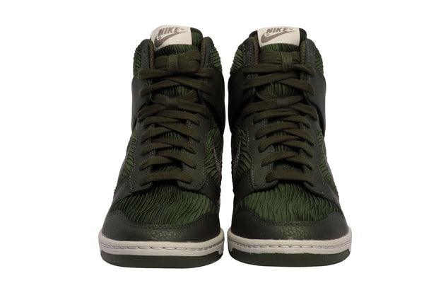 NIKE WOMENS DUNK SKY HI