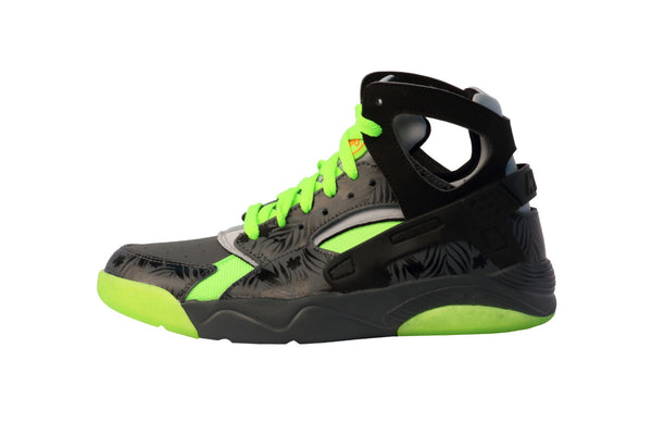 Nike Flight Huarache Grade school (3.5Y-7Y) (fixed)